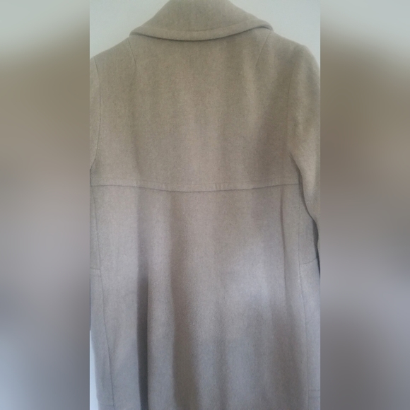 VINTAGE PENGUIN LADIES WOOL COAT EUC - Picture 6 of 12